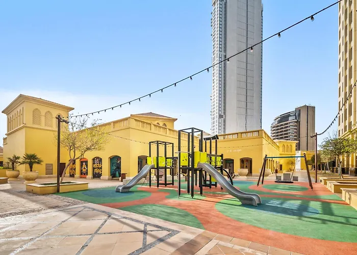 Lovely 2-Bed Condo In Jbr - 5 Mins From Beach - Palm View!