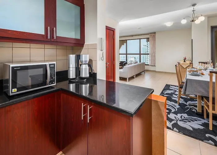 Lovely 2-Bed Condo In Jbr - 5 Mins From Beach - Palm View!
